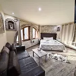 Хотел Complex Chilingira 3*