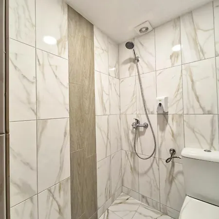 Complex Chilingira فندق 3*