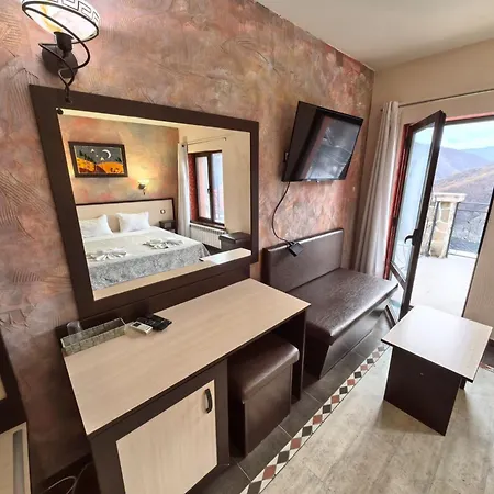 Complex Chilingira Hotel Osikovo