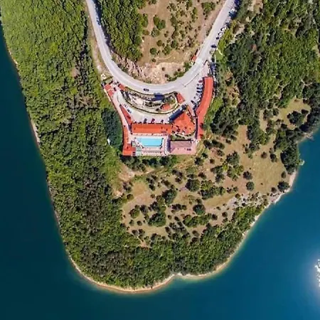 فندق Complex Chilingira Osikovo