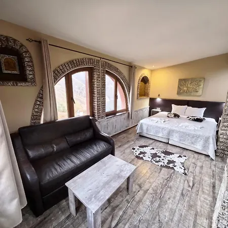 Complex Chilingira فندق Osikovo
