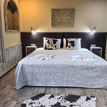 فندق Complex Chilingira 3*