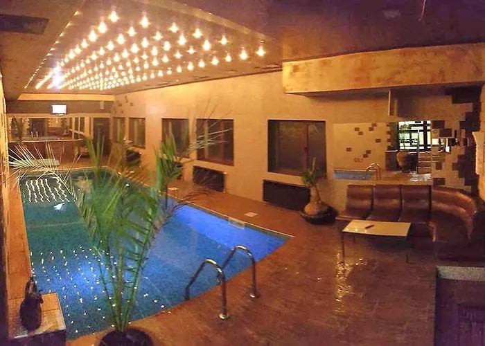 Complex Chilingira Hotel