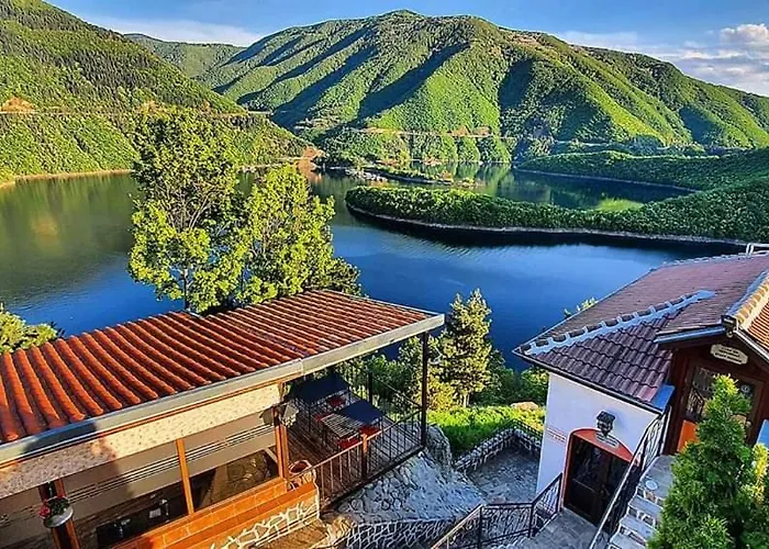 Complex Chilingira Hotel 3*