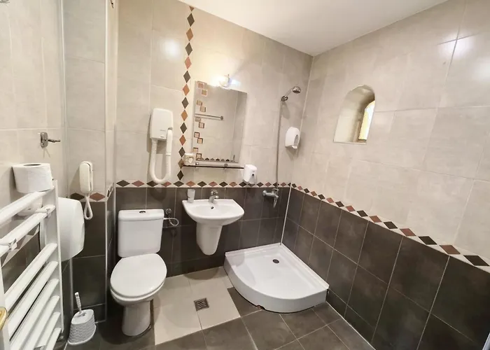 Complex Chilingira Hotel Osikovo