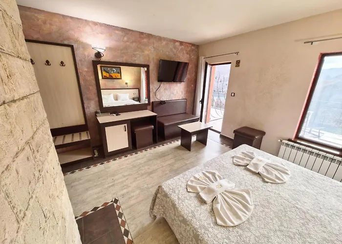 Hotel Complex Chilingira