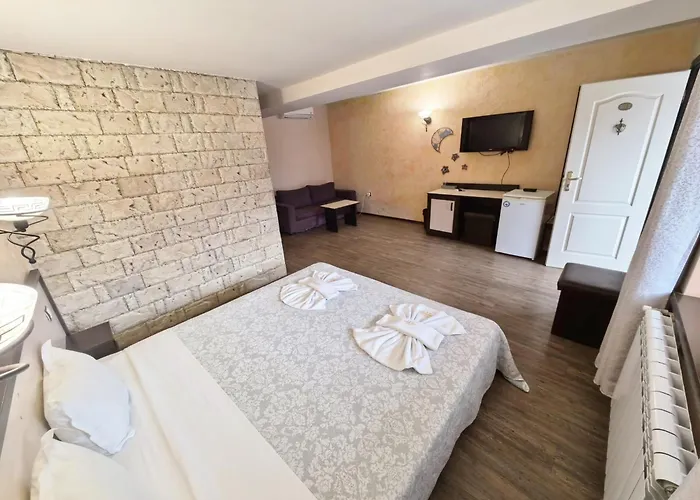 Complex Chilingira Hotel Osikovo