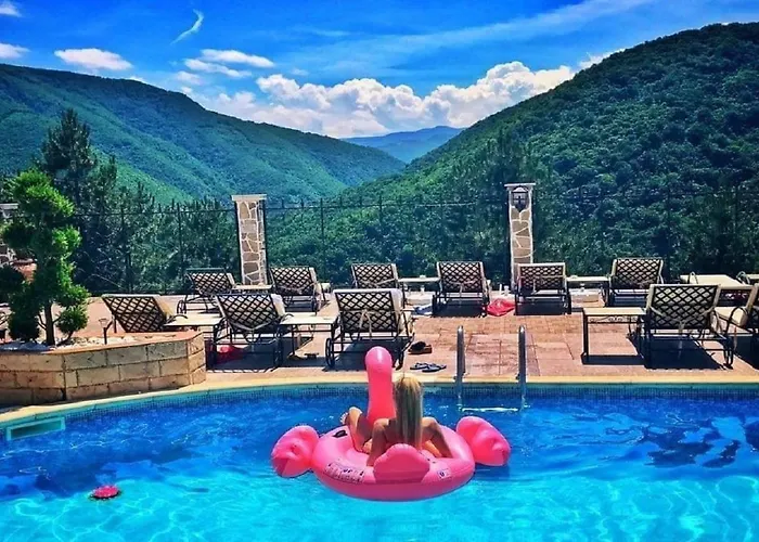 Hotel Complex Chilingira