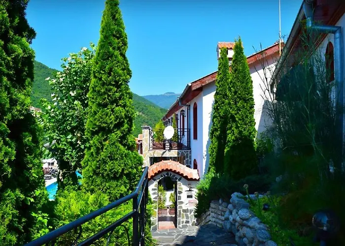 Complex Chilingira Hotel 3*