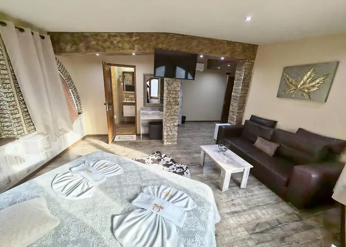 Hotel Complex Chilingira