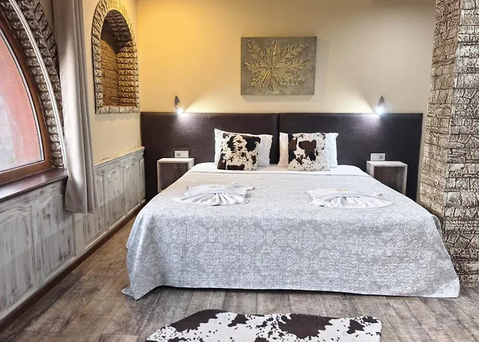 Complex Chilingira 3*