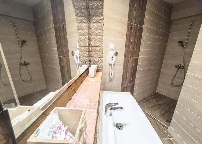 Complex Chilingira Hotel Osikovo