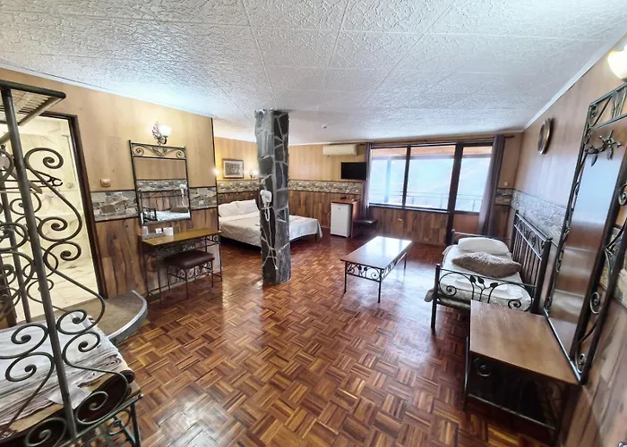 Complex Chilingira Hotel